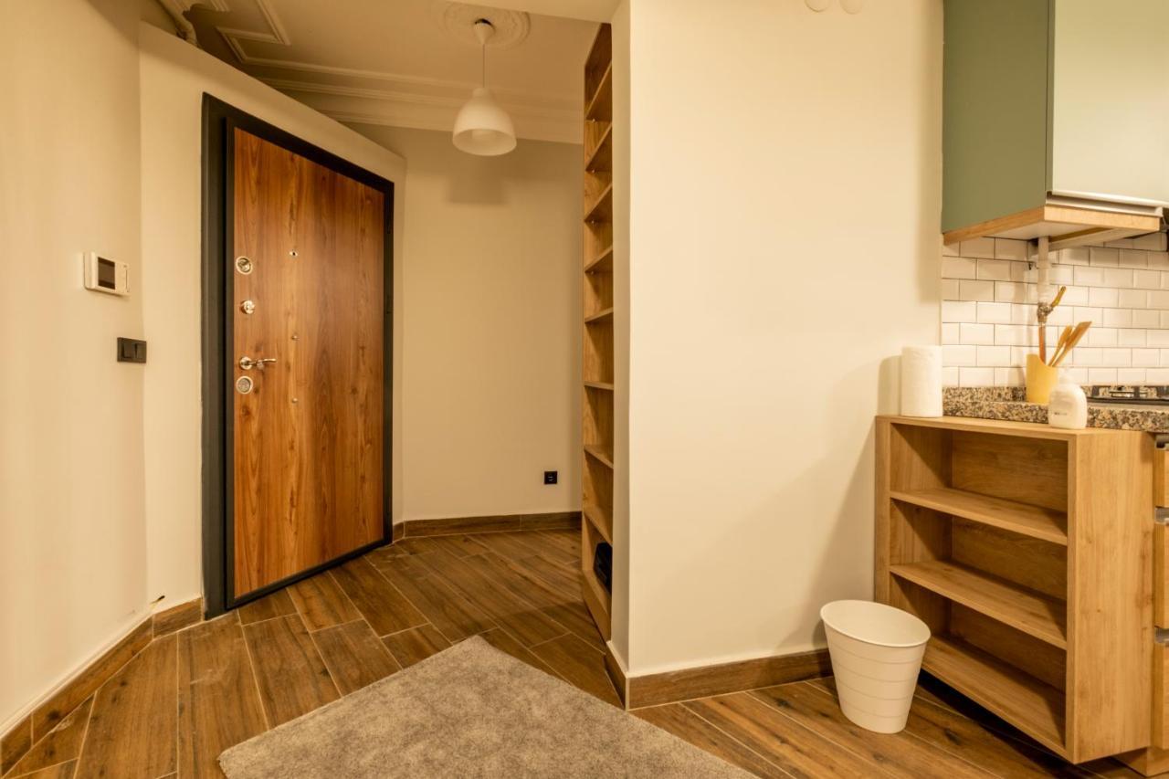 Ferienwohnung Spacious And Comfy 2Br In The Heart Of Cihangir Istanbul Exterior foto