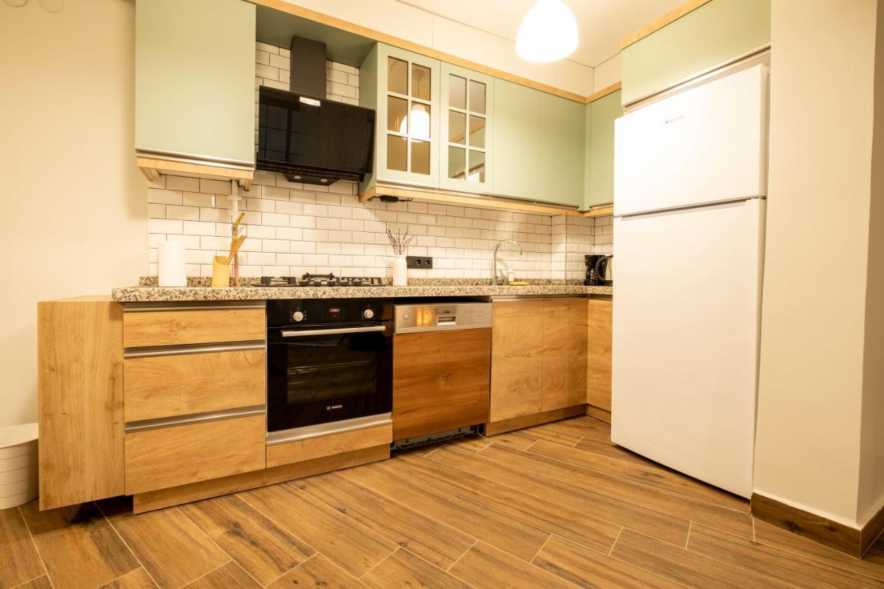 Ferienwohnung Spacious And Comfy 2Br In The Heart Of Cihangir Istanbul Exterior foto