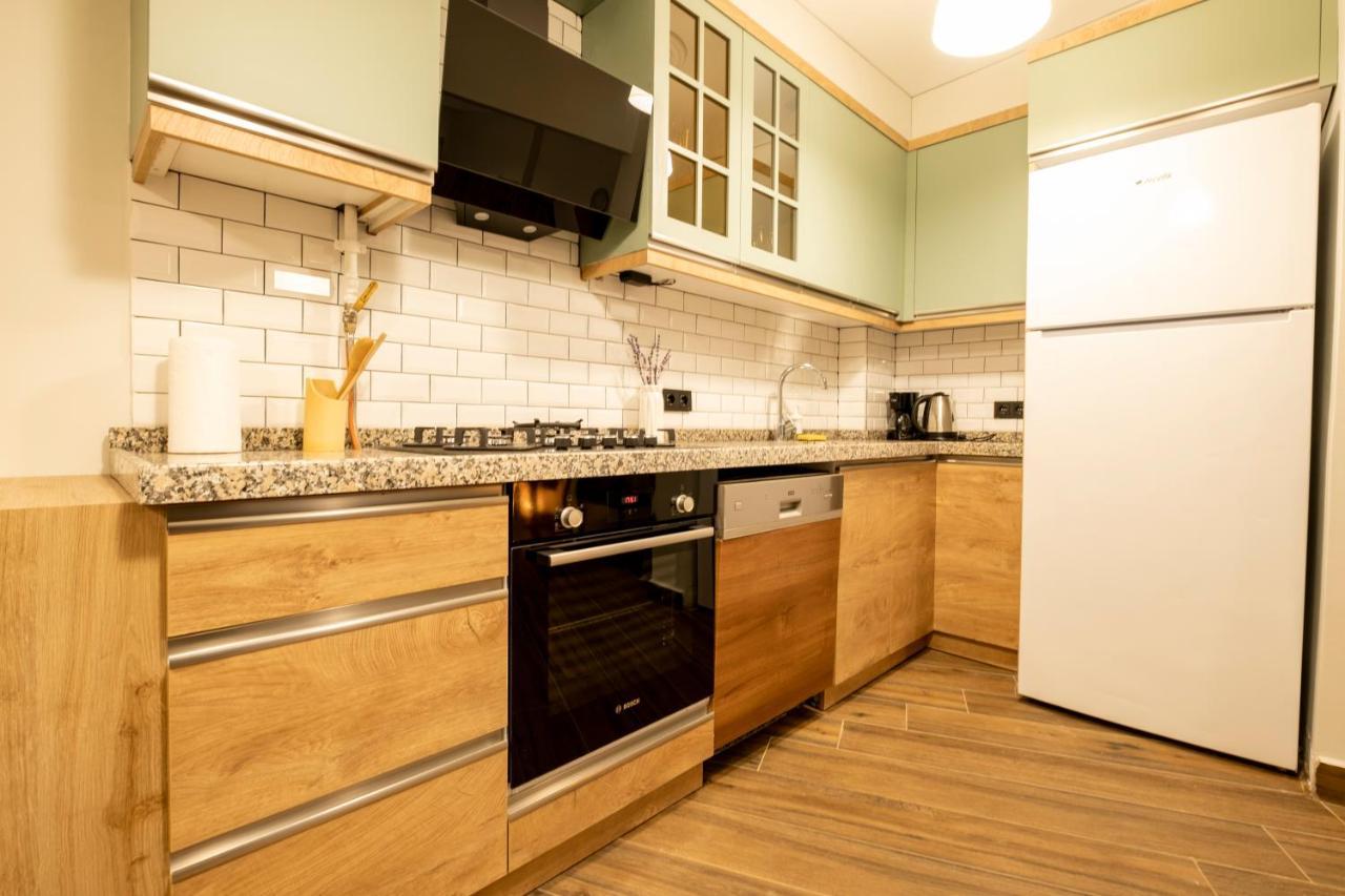 Ferienwohnung Spacious And Comfy 2Br In The Heart Of Cihangir Istanbul Exterior foto